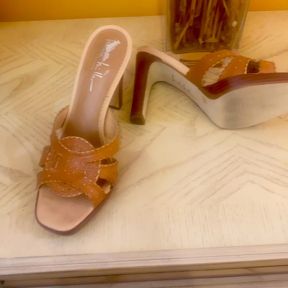 Nicole Miller platform slides heels size 6M